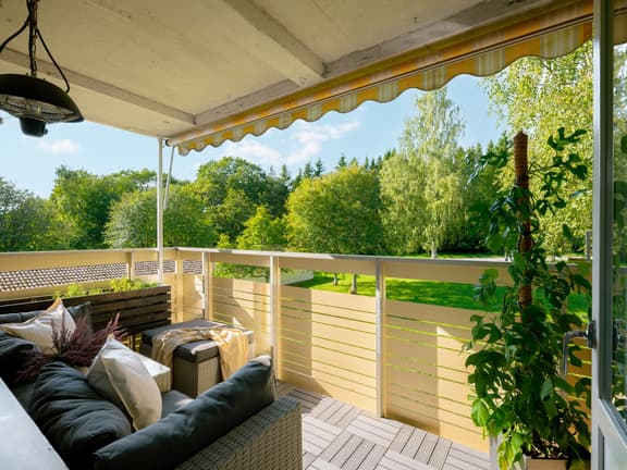 Rotsundagårdsvägen 16, Sollentuna