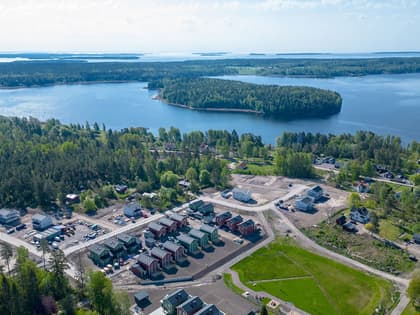 Kv Kärleksvisa, Alster