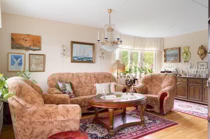 Gästgivargränd 11, Täby Centrum