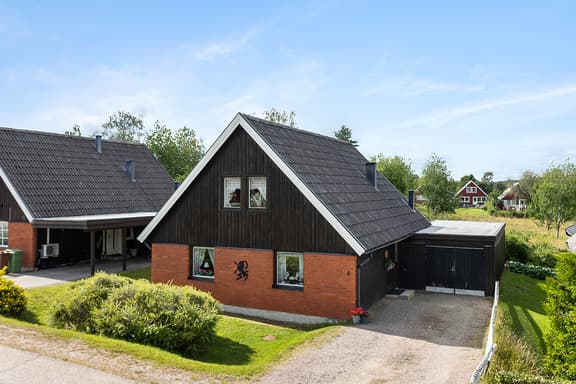 Nyrénsvägen 8, Ovanåker