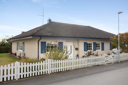 Trumpetgatan 1, Svarte