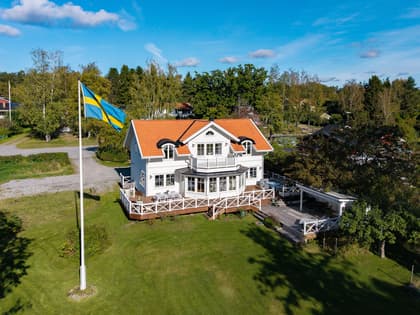 Svartgarnsvägen 26, Hästängsudd