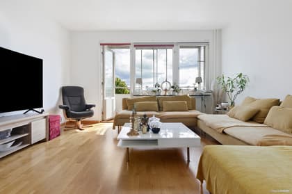 Domarebacken 10, Alby