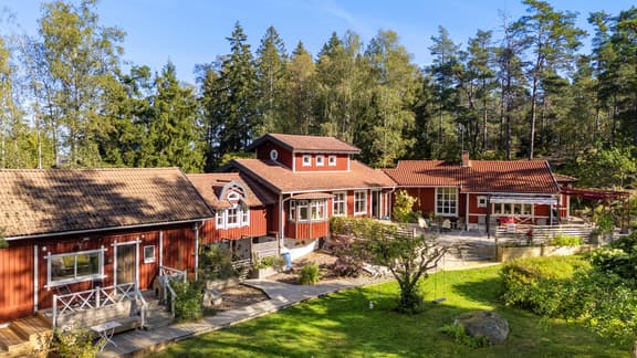 Hammarbacken 13, Botkyrka