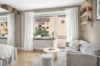 Drottninggatan 6C, Centrum