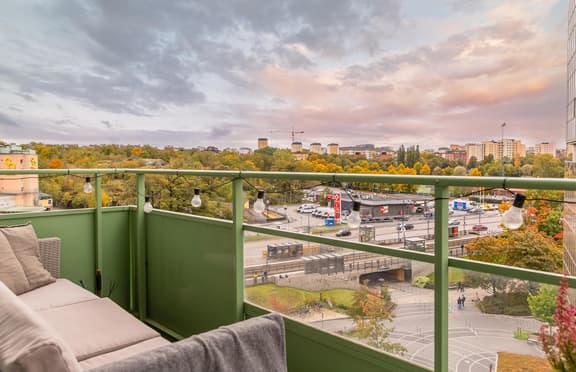 Garvis Carlssons gata 20, Solna