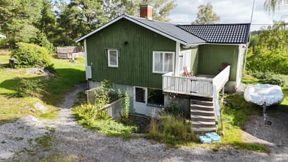 Körsbärsvägen 3, Skå