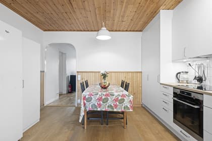 Gräslöksgatan 30, Årsta