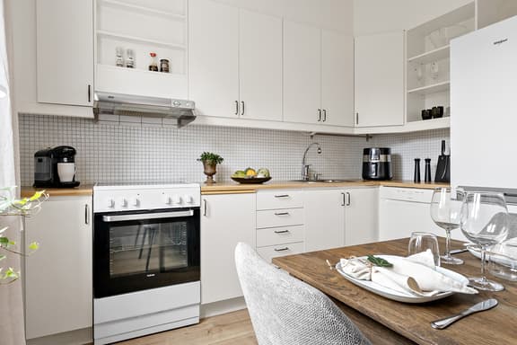 Olof Palmes gata 9B, Trollhättan