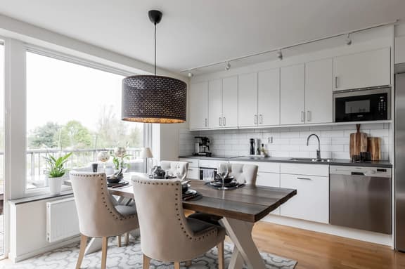 Lillbackavägen 9, Örebro