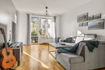 Gustav III:s Boulevard 65, Frösunda