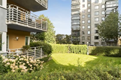 Skulptörvägen 16, Globen