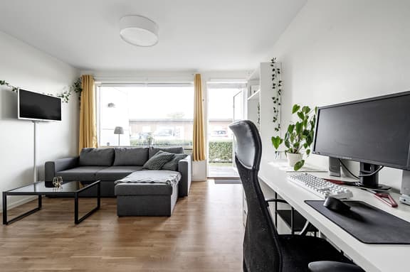 Växthusvägen 17, Upplands-Bro