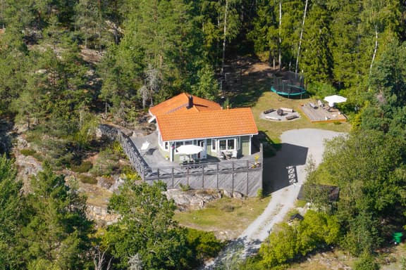 Väpnarstigen 12, Tyresö