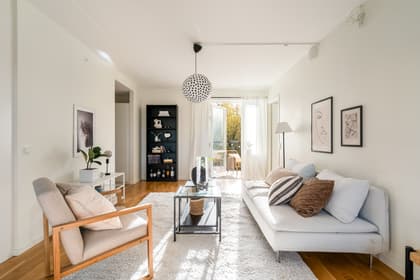 Hundlokegränd 22, Hässelby