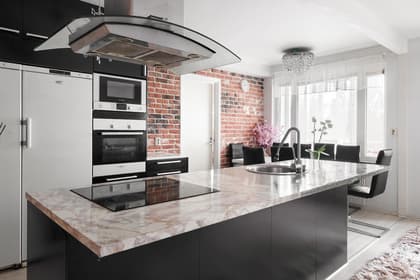 Blåsvädersgatan 12, Biskopsgården