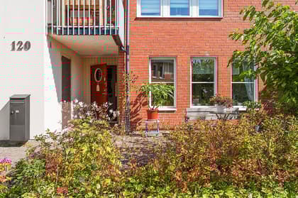 Kollegievägen 120, Mårtens Fälad