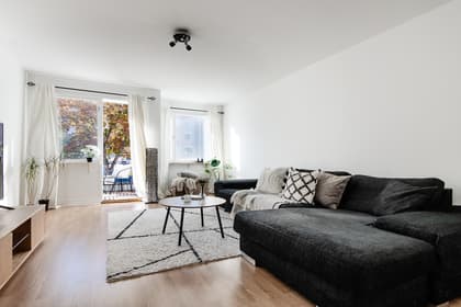 Storängsvägen 11A, Centrum