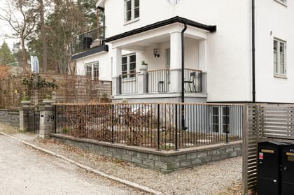 Nyängsvägen 29, Smedslätten