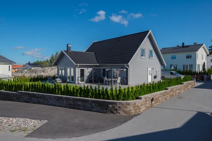 Stensträngsvägen 14, Steningehöjden