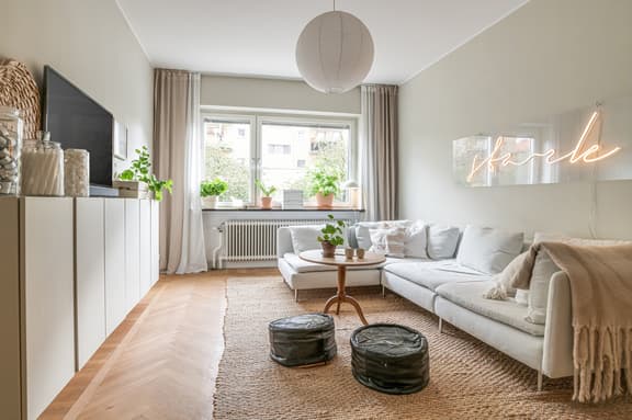 Hjälmshultsgatan 11, Helsingborg