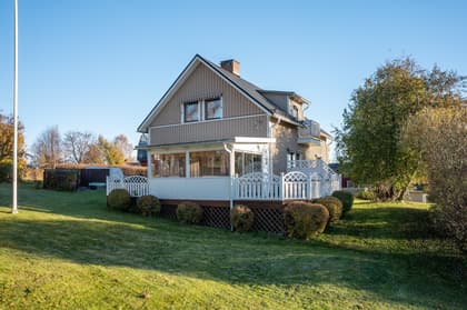 Håkarsvägen 10, Bollstabruk