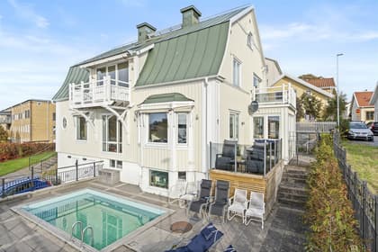 Norra Uddegatan 1, Västkusten