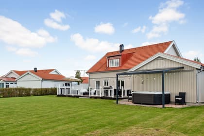 Smultronvägen 3, Lövstalöt