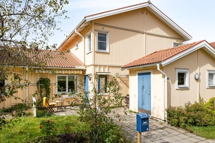 Stenrösvägen 95, Stenhagen