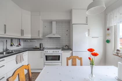 Körvelgatan 2C, Årsta