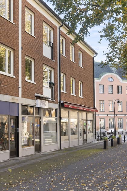 Djäknegatan 4, Skaraborg