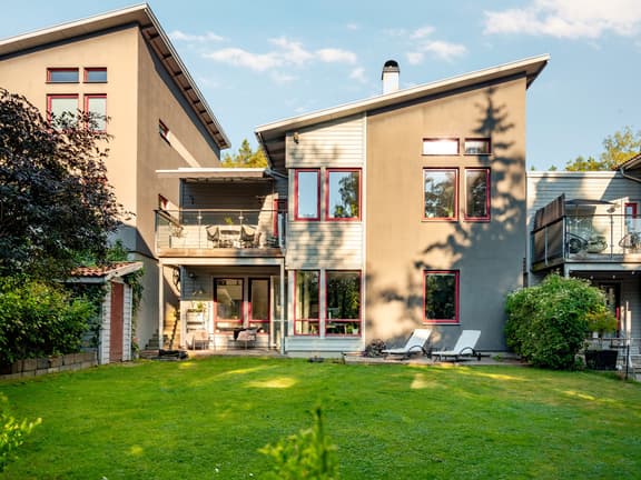 Skogvaktarestigen 4, Sollentuna