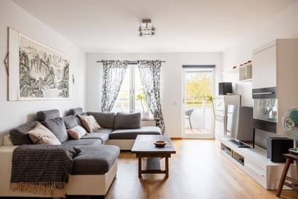 Flygelvägen 227, Östra Torn