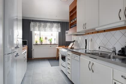 Regementsgatan 32, Viksäng