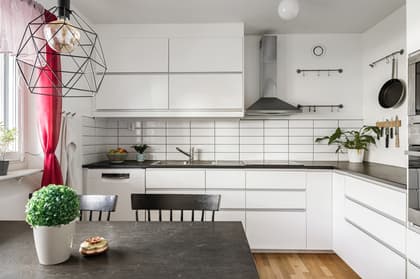 Förlandagränd 84, Östberga