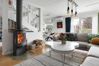 Atlegången 8, Torsgården