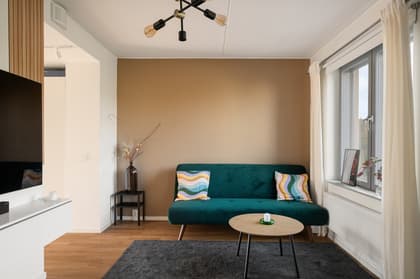 Kansligränd 18, Kvarnbergsplan