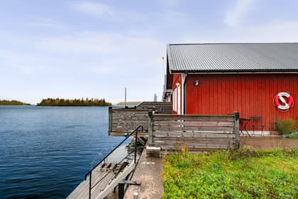 Hamnvägen 9, Hållnäs