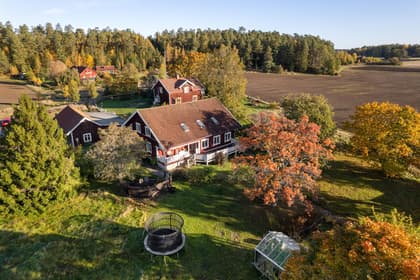 Litselby Gård, Hölö