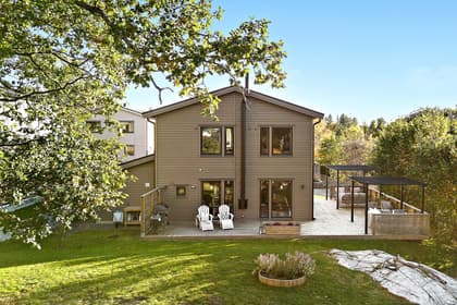 Västra Manhemsvägen 11, Bällsta Strand