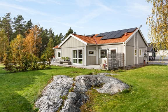 Ormbunksvägen 47, Strängnäs