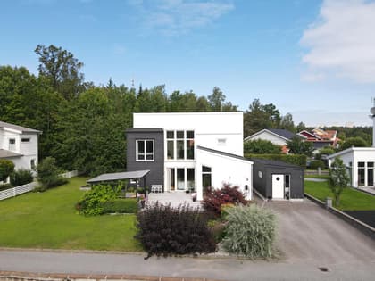 Guldvingevägen 17, Myrängen