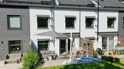 Hjortängsvägen 22B, Björknäs