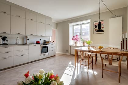 Rödabergsgatan 8, Vasastan