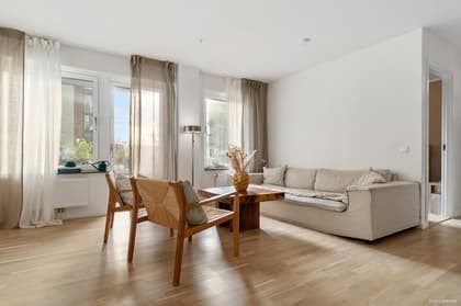 Tollareslingan 12, Tollare