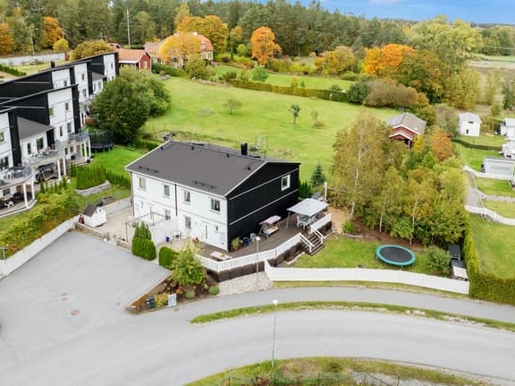 Frisells gata 5, Upplands Väsby