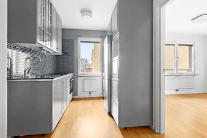 Helsingforsgatan 43, Akalla