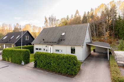 Källmur-Johns väg 29, Bomhus