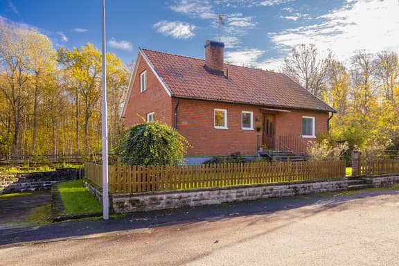 Gössäter Björkvägen 7, Götene