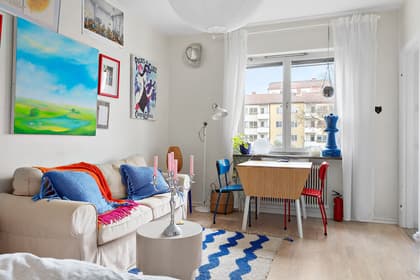 Svärdlångsvägen 49, Årsta